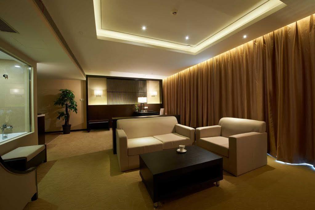 Swiss-Belhotel Liyuan Wuxi  Buitenkant foto
